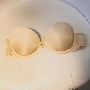 Beige strapless push-up bra
